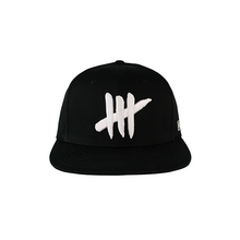 Laden Sie das Bild in den Galerie-Viewer, 4REAL Snapback (black)