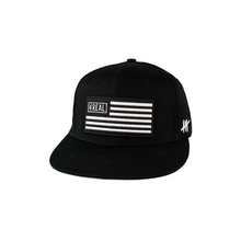 Laden Sie das Bild in den Galerie-Viewer, 4REAL Flag Snapback (black)