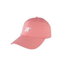 Laden Sie das Bild in den Galerie-Viewer, 4REAL Dad Cap (pink)