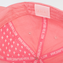 Laden Sie das Bild in den Galerie-Viewer, 4REAL Dad Cap (pink)