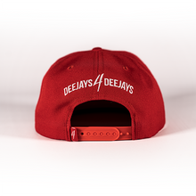 Laden Sie das Bild in den Galerie-Viewer, DJs4DJs Snapback (rot)