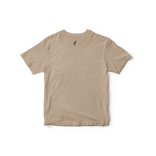 Laden Sie das Bild in den Galerie-Viewer, DJ Definition T-Shirt (sand)