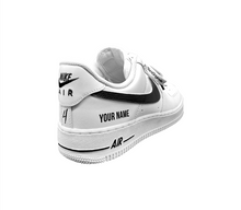 Laden Sie das Bild in den Galerie-Viewer, Customized AIR4ONE Sneaker (white)

